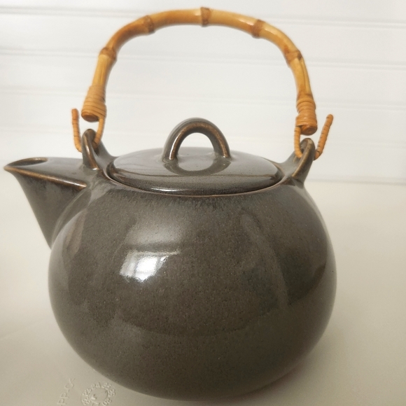 NWOT FORLIFE Masa Teapot Slate Bamboo Handle from Crate & Barrel - Picture 2 of 11
